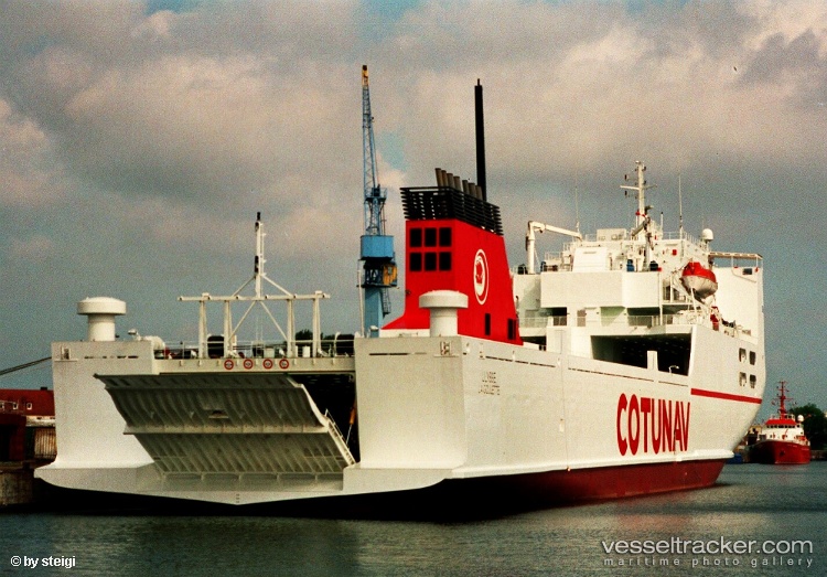 Ulysse - Passenger Ro Ro Cargo Ship vessel