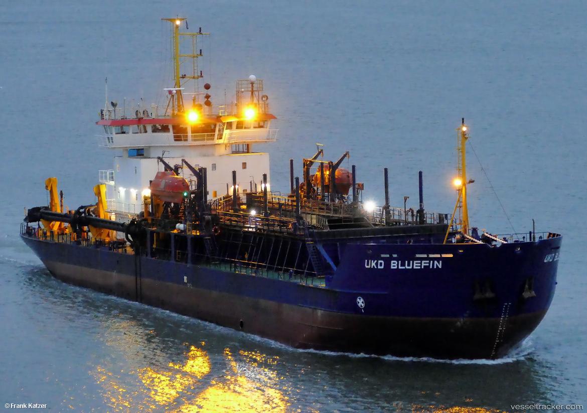 Ukd-Bluefin - Hopper Dredger vessel