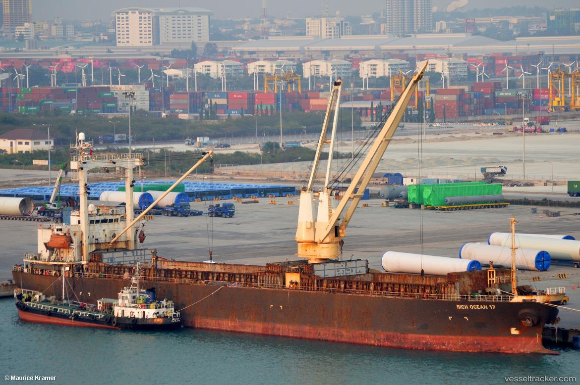 Happy18 - General Cargo Ship vessel
