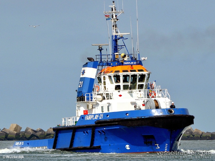 Fairplay-21 - Tug vessel