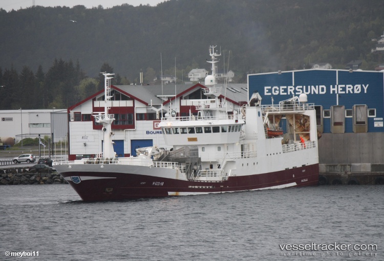 Katrin-Johanna - Fish Carrier