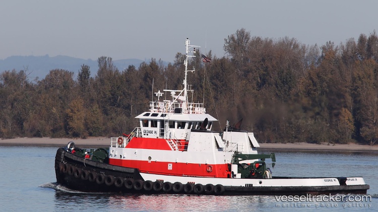 Oregon-Escort - Tug