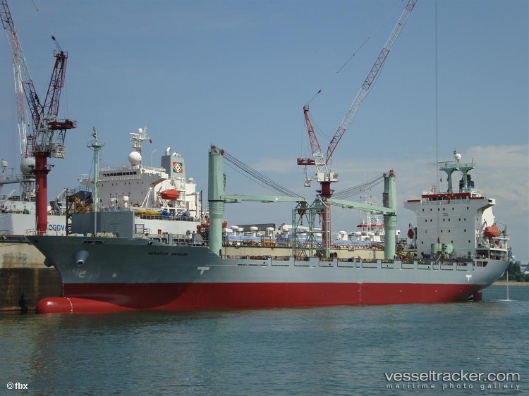 Meratus-Manado - Container Ship