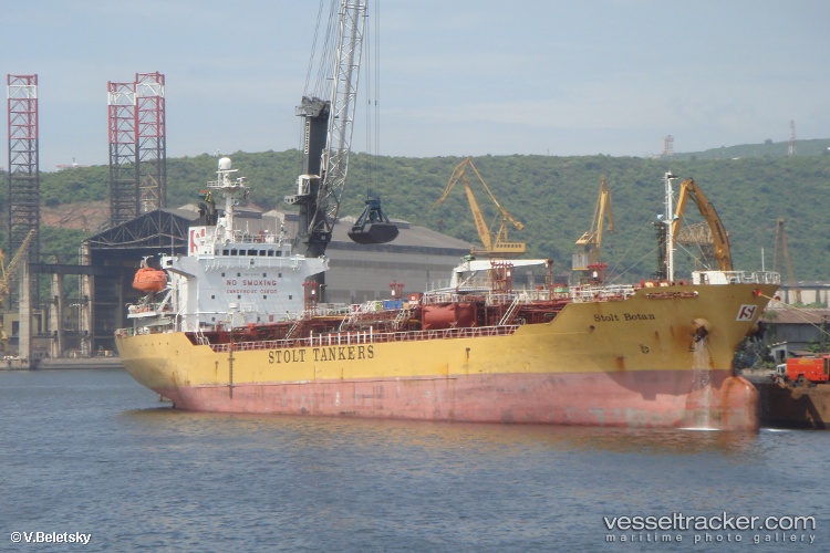 Mt-Hari-Akash - Oil Products Tanker vessel