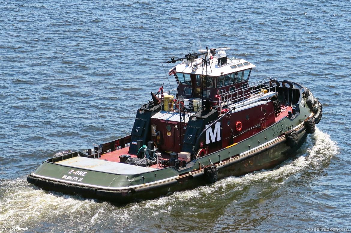 Z-One - Tug vessel