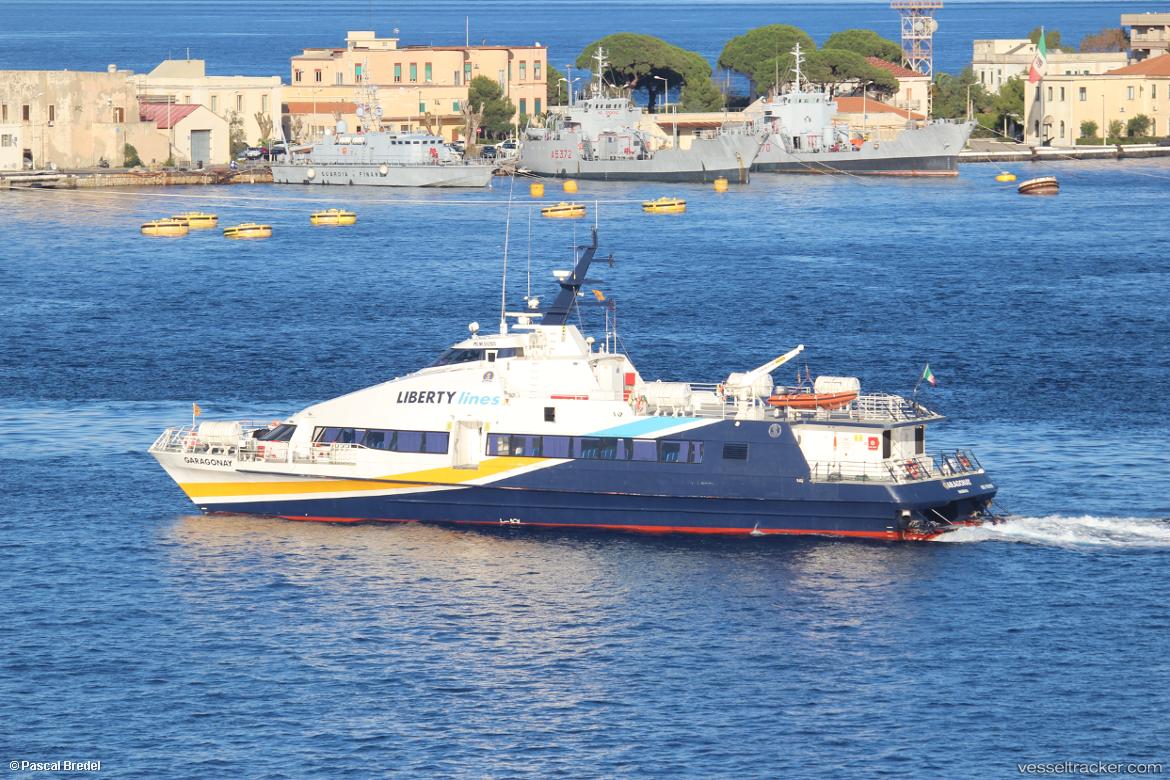 Garagonay - Passenger Ship vessel