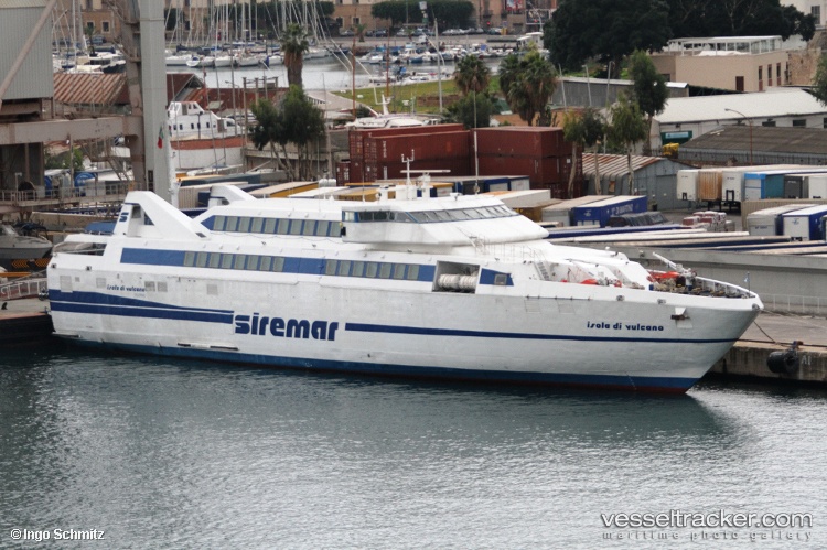 Isola-Di-Vulcano - Passenger Ro Ro Cargo Ship vessel