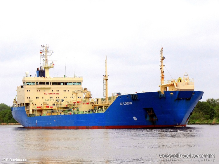 Ararat - Chemical Oil Products Tanker vessel