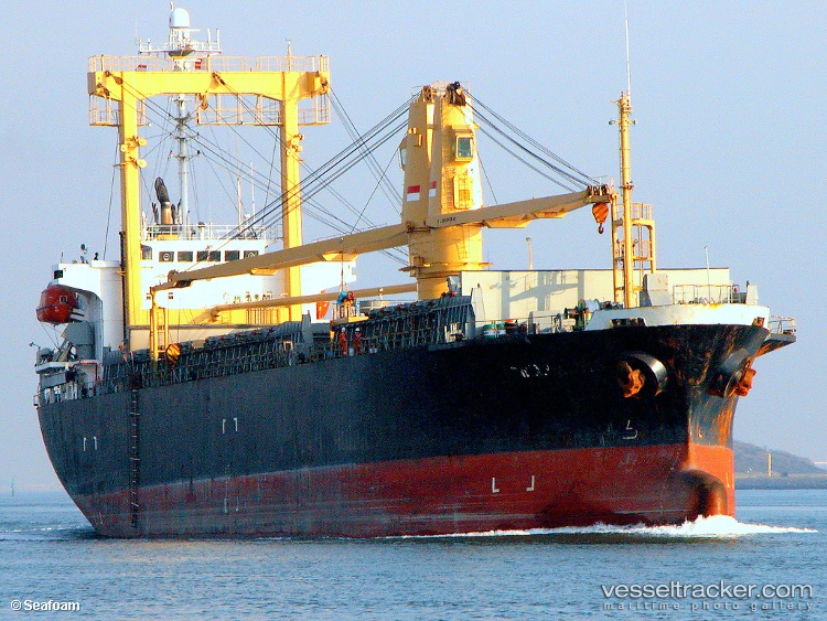 Mv.-Sinar-Kudus-88 - General Cargo Ship vessel