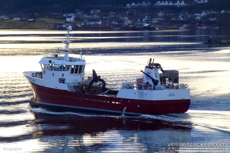 Sea-Trout - Fish Carrier vessel