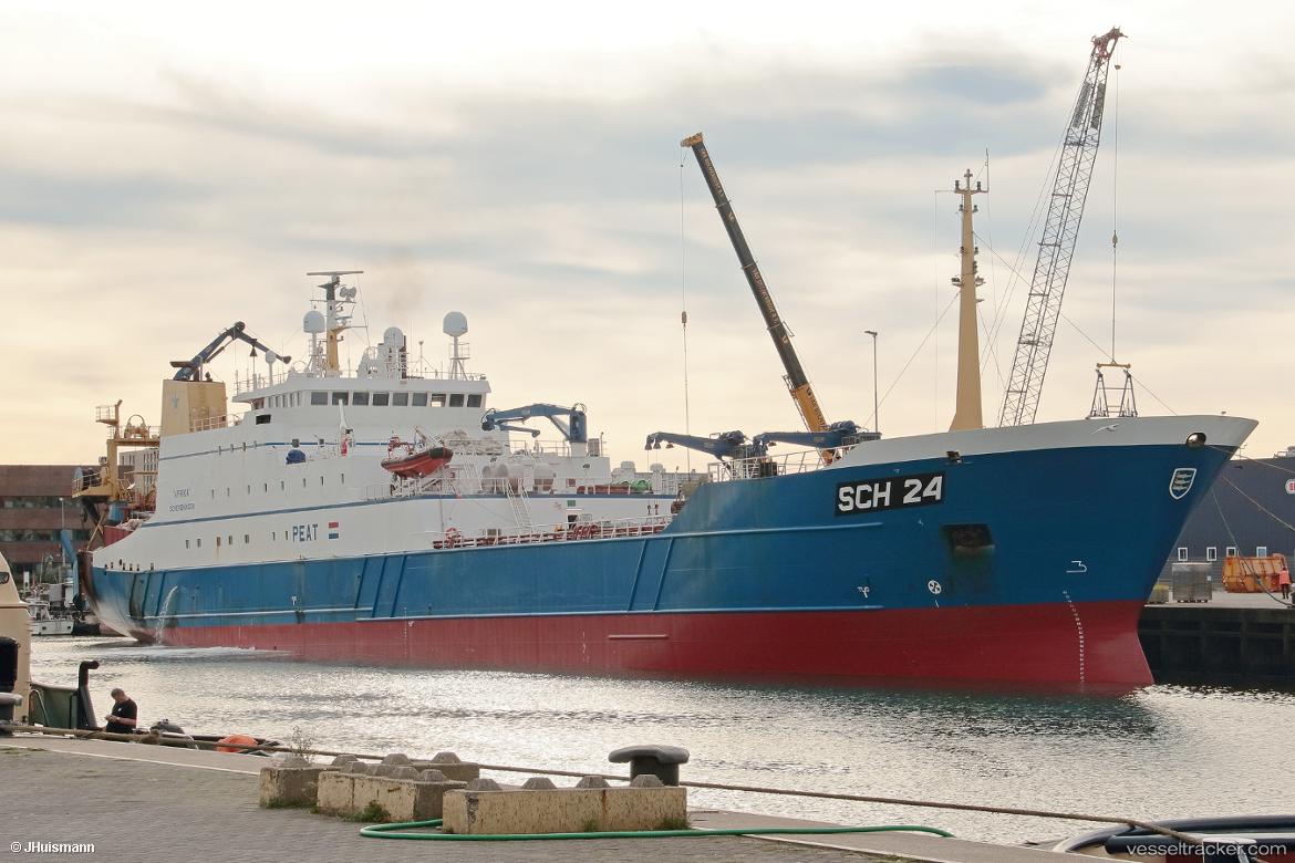 Afrika - Fishing Vessel vessel