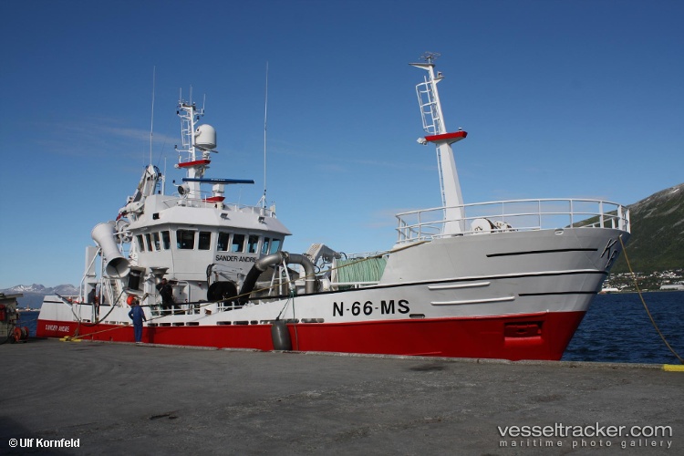 Lofotfangst - Fish Carrier vessel