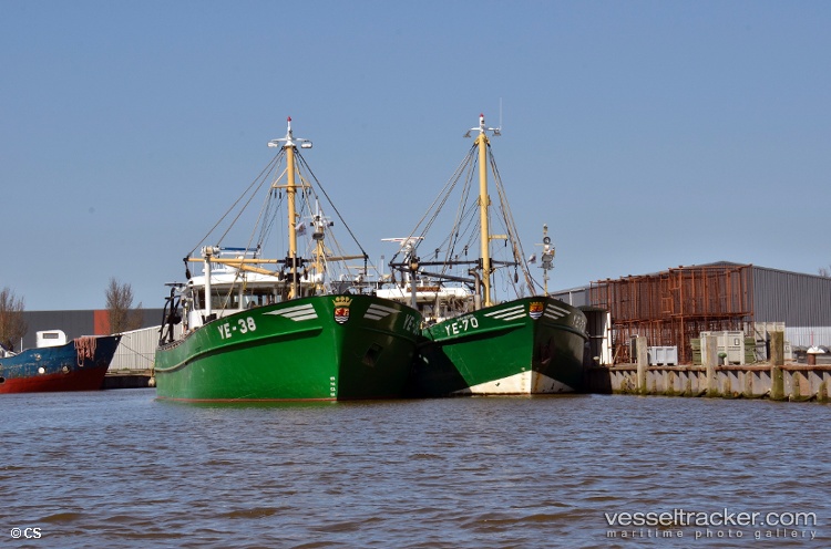 Ye38-Drie-Gebroeders - Fishing Vessel vessel