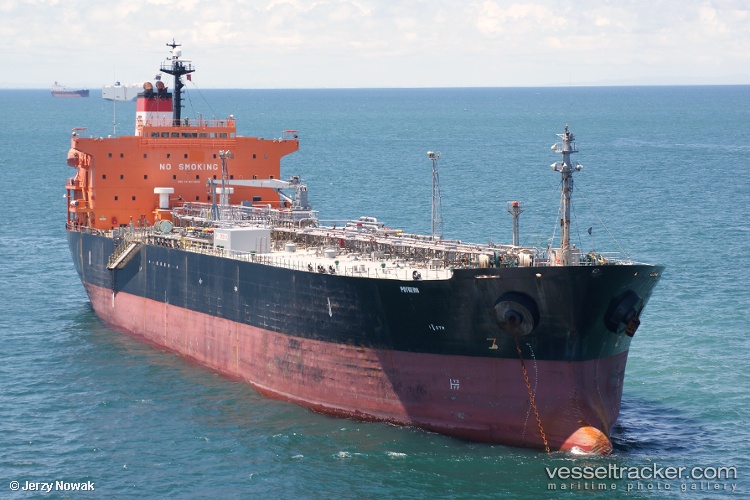 Confidence-P - Oil Products Tanker vessel