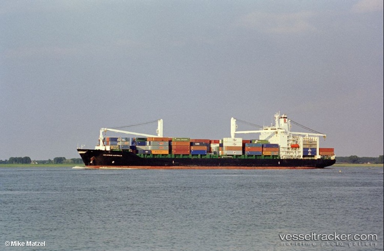 Myd-Hangzhou - Container Ship vessel