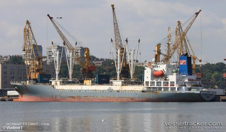 Lucena-Carrier - Refrigerated Cargo Ship