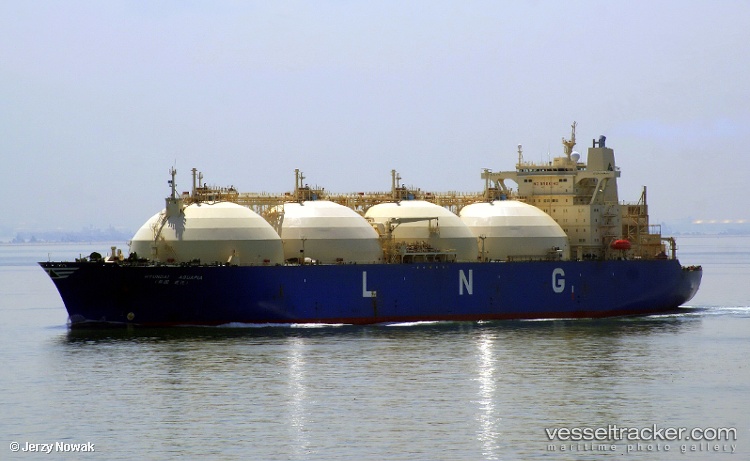 Apia - Lng Tanker vessel