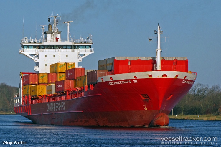 Containerships-6 - Container Ship vessel
