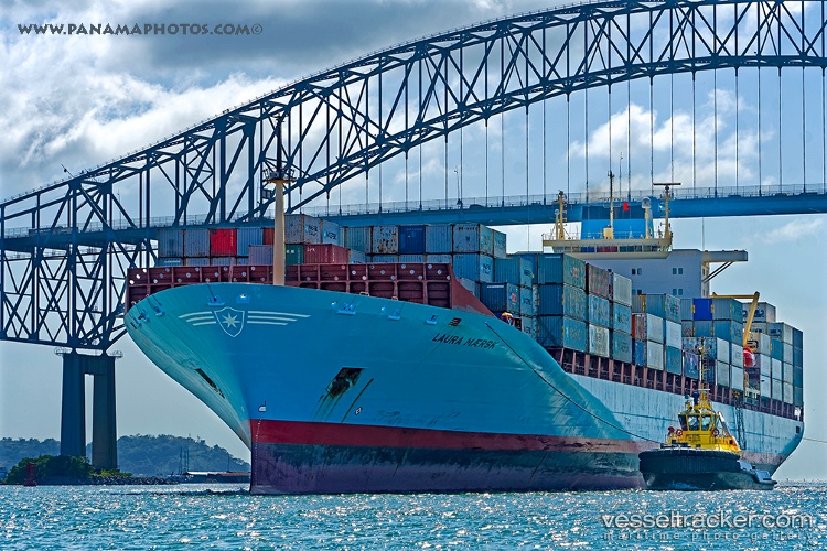 Louis-Maersk - Container Ship vessel