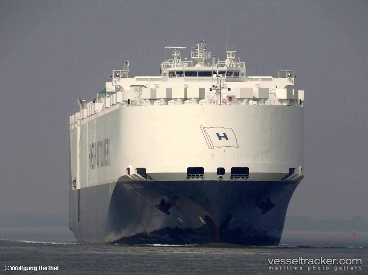 Hoegh-Asia - Vehicles Carrier vessel