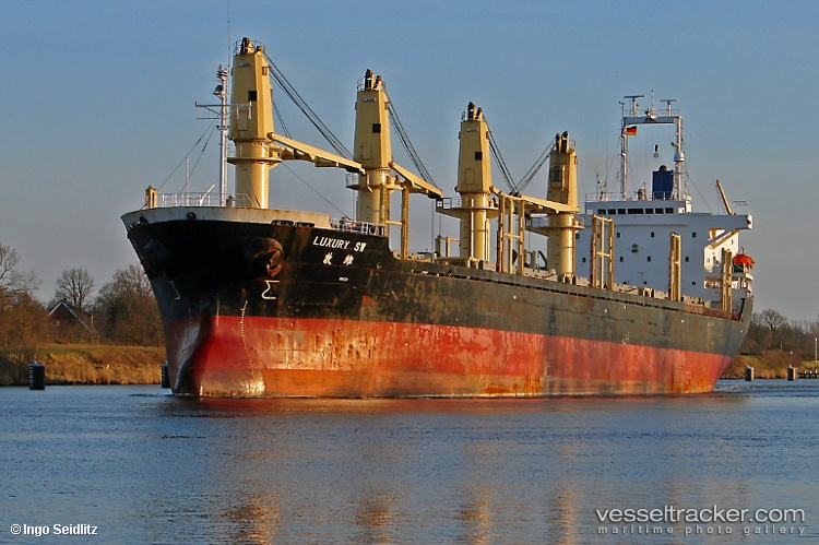 Helen-Bulker - Bulk Carrier vessel