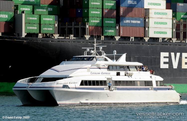 Starship-Express - Passenger Ship vessel