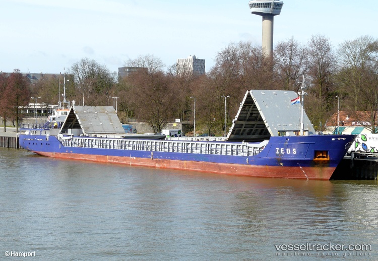 Zeus - Multi Purpose Carrier vessel