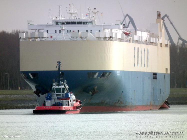 Asian-Majesty - Vehicles Carrier vessel