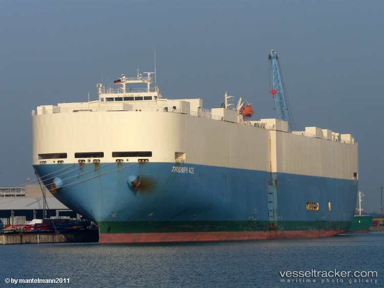 Triumph-Ace - Vehicles Carrier vessel