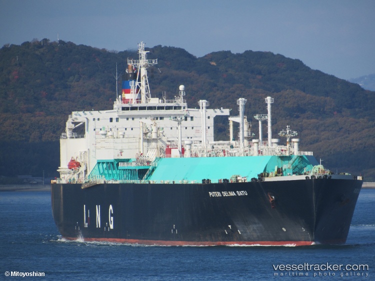 Puteri-Delima-Satu - Lng Tanker vessel
