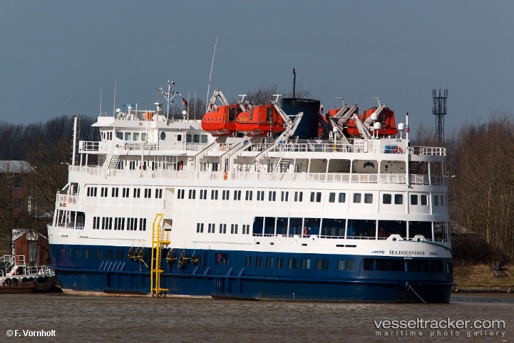 Victory-Ii - Cruise Ship vessel