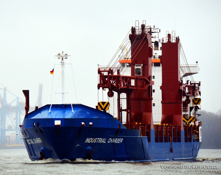 Industrial-Charger - Deck Cargo Ship vessel