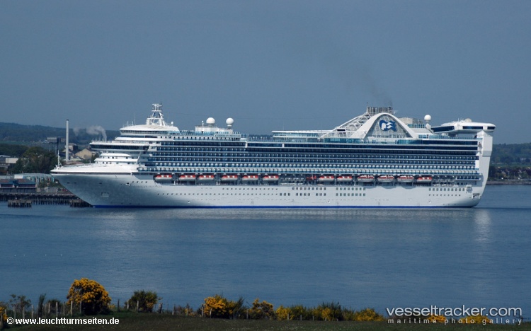 Caribbean-Princess - Cruise Ship vessel