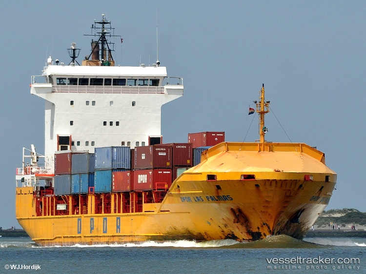 Tian-Hai-Ping-Ze - Container Ship vessel