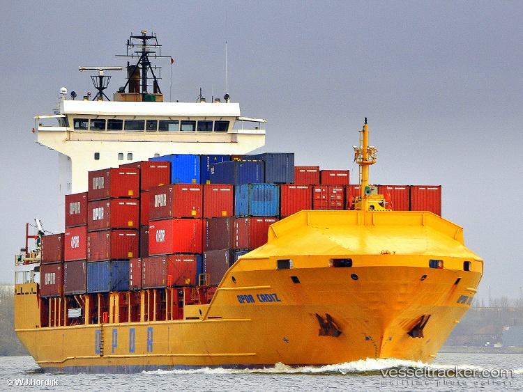 Tang-Shan-Gang-Ji-1 - Container Ship vessel