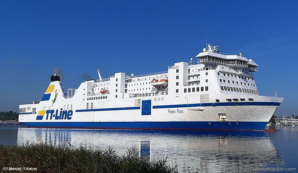 Tinker-Bell - Passenger Ro Ro Cargo Ship vessel