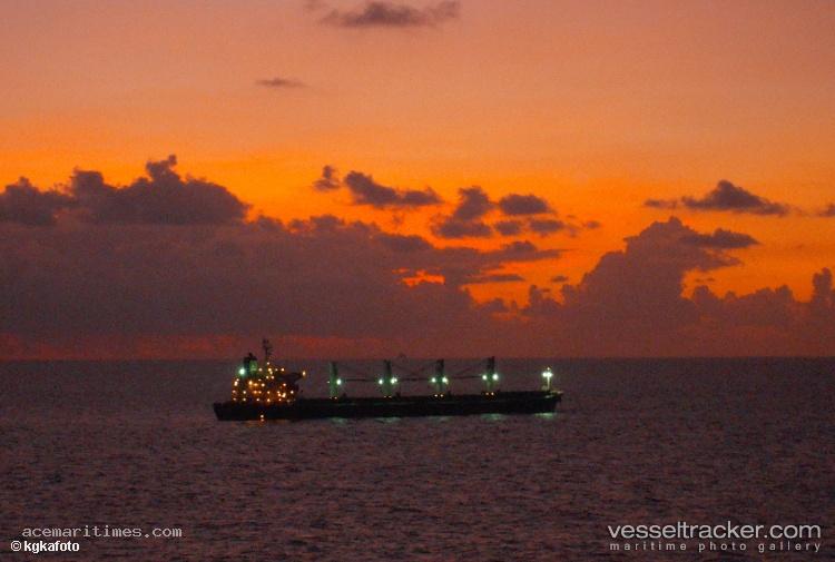 Luna-Ii - Bulk Carrier