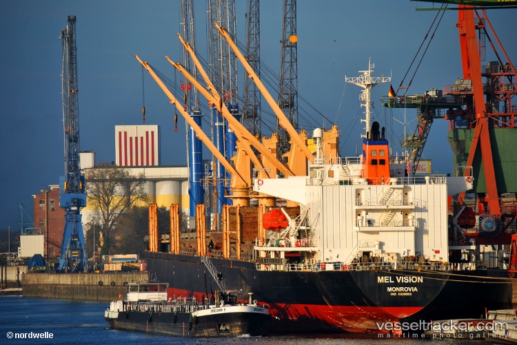 Trackhound - Bulk Carrier vessel