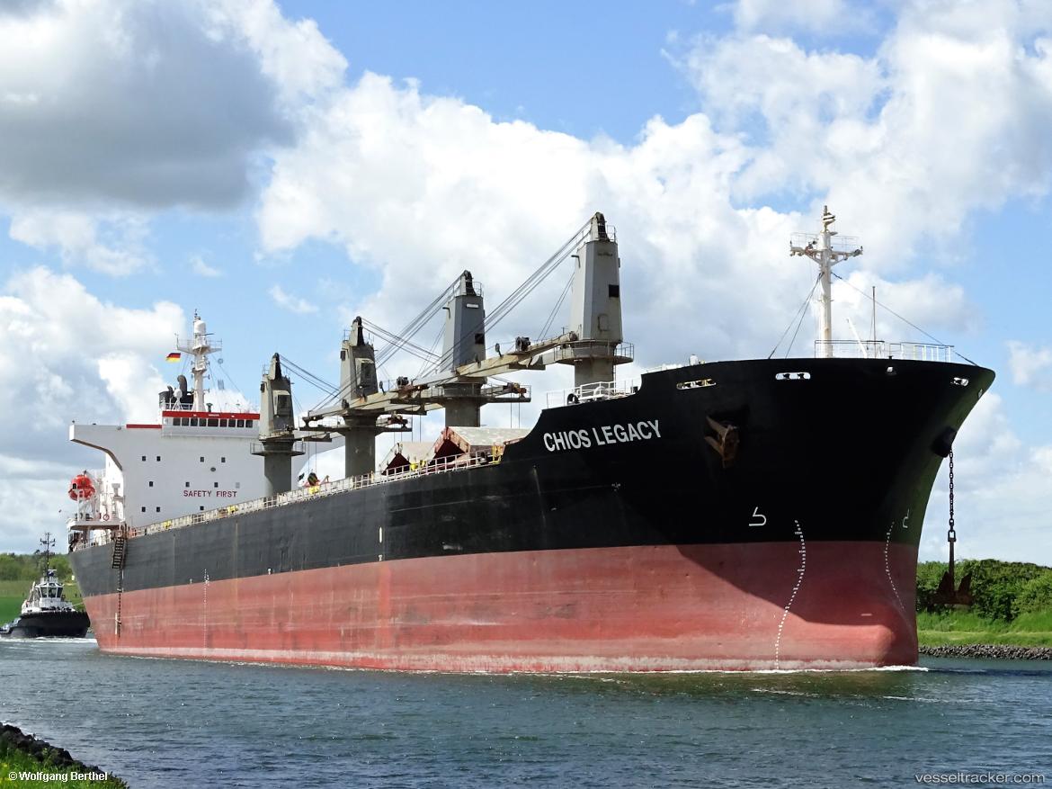 Outlander - Bulk Carrier vessel