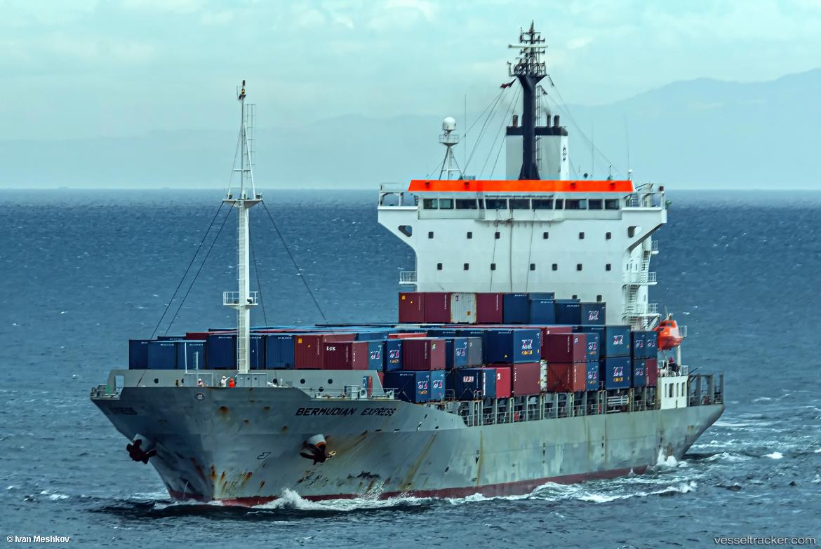 Sm-Jakarta - Container Ship vessel