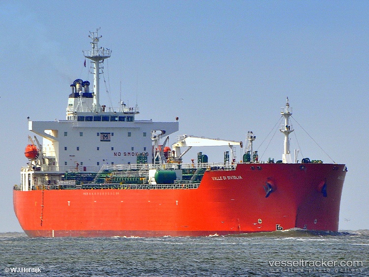 Manta - Chemical Oil Products Tanker