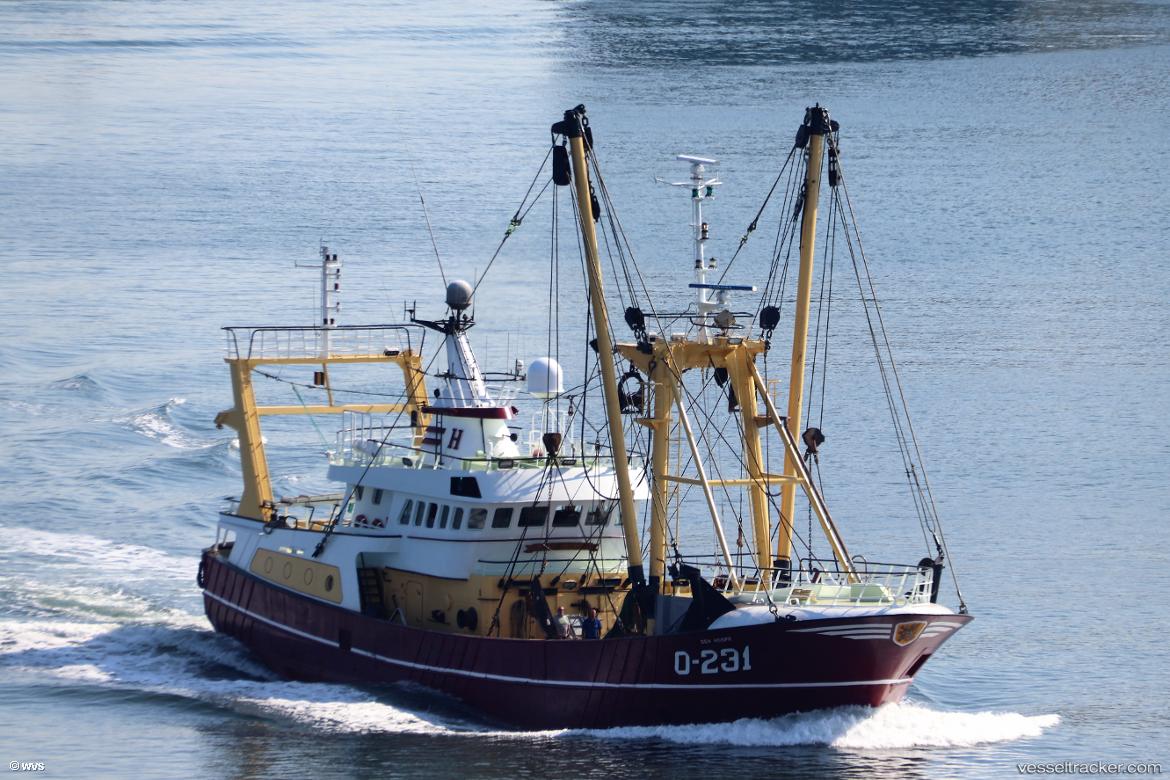O-231-Den-Hoope - Fishing Vessel