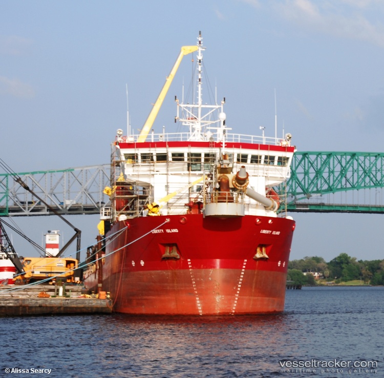 Liberty-Island - Hopper Dredger vessel