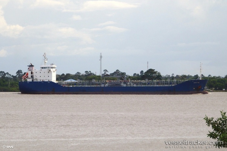 Lucy-Pg - Oil Products Tanker vessel
