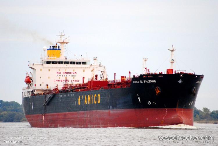 Lucky - Chemical Oil Products Tanker