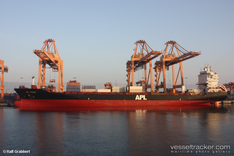 Apl-Pusan - Container Ship vessel