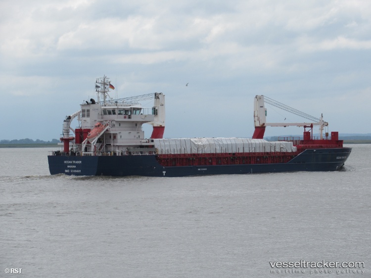 Mt-Ocean-Trader - Oil Products Tanker vessel