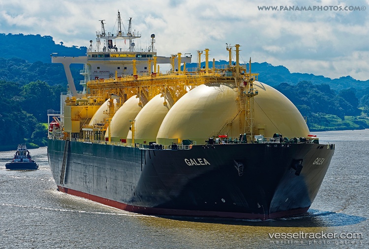 Etyfa-Prometheas - Fsru Tanker vessel