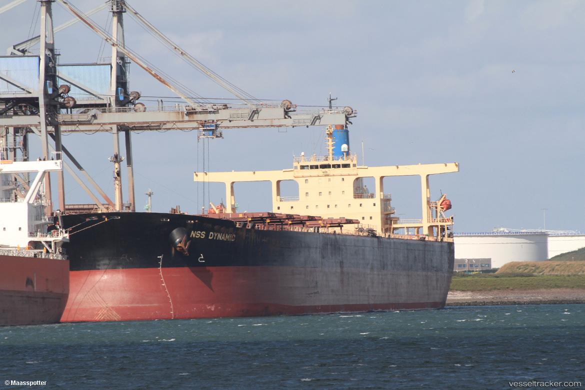 Xh-Voyager - Ore Carrier vessel