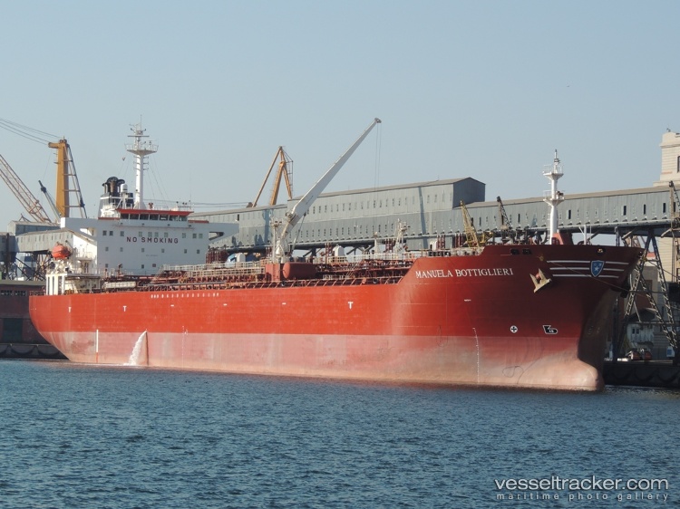 Quay-Star - Chemical Oil Products Tanker vessel